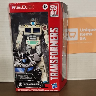 Hasbro Transformers Ultra Magnus Generations R.E.D. Action Figure Axe Gun Boxed