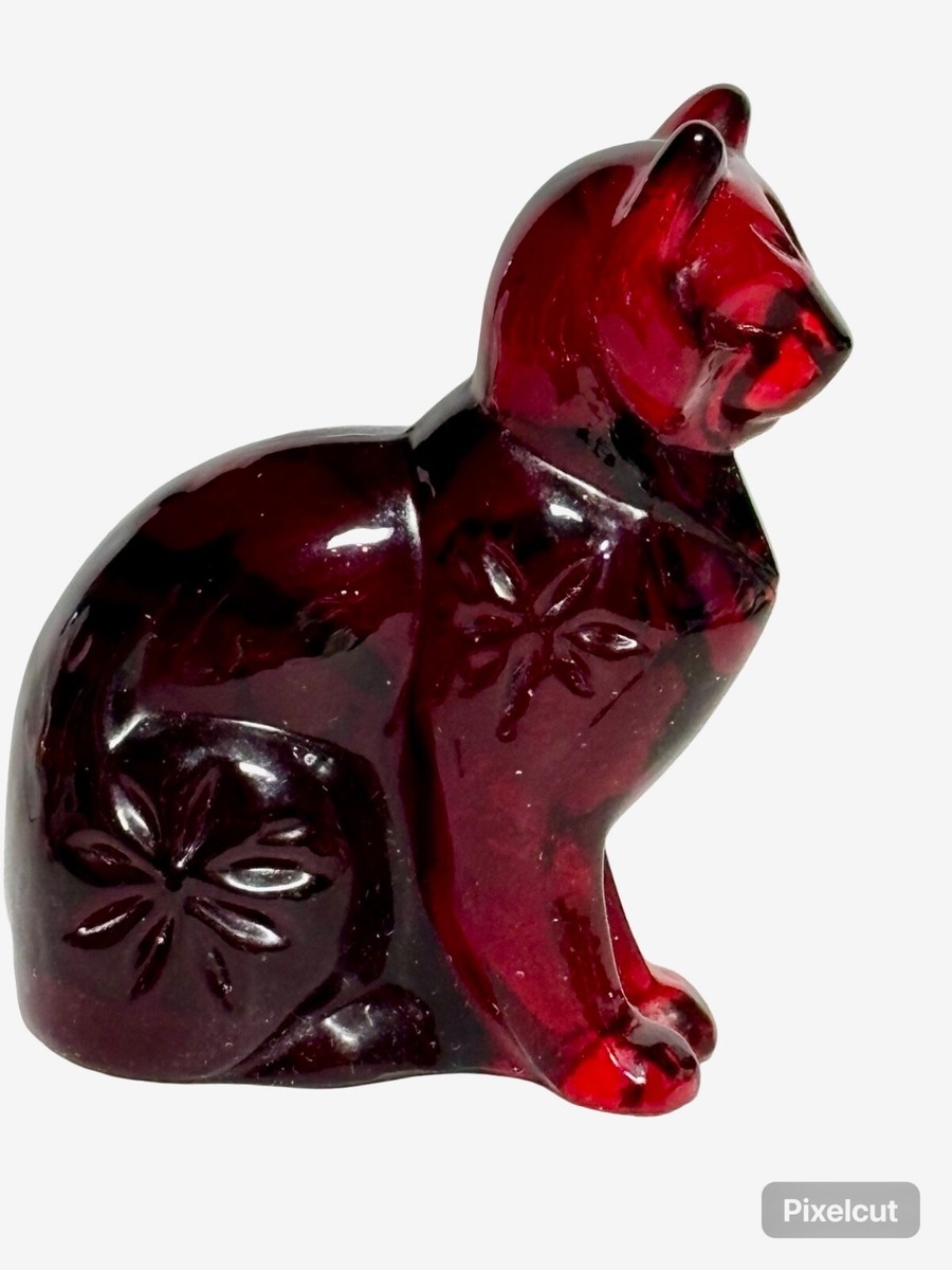 RARE! Franklin Mint Curio Cabinet Cats “RUBY RED Glass” Excellent