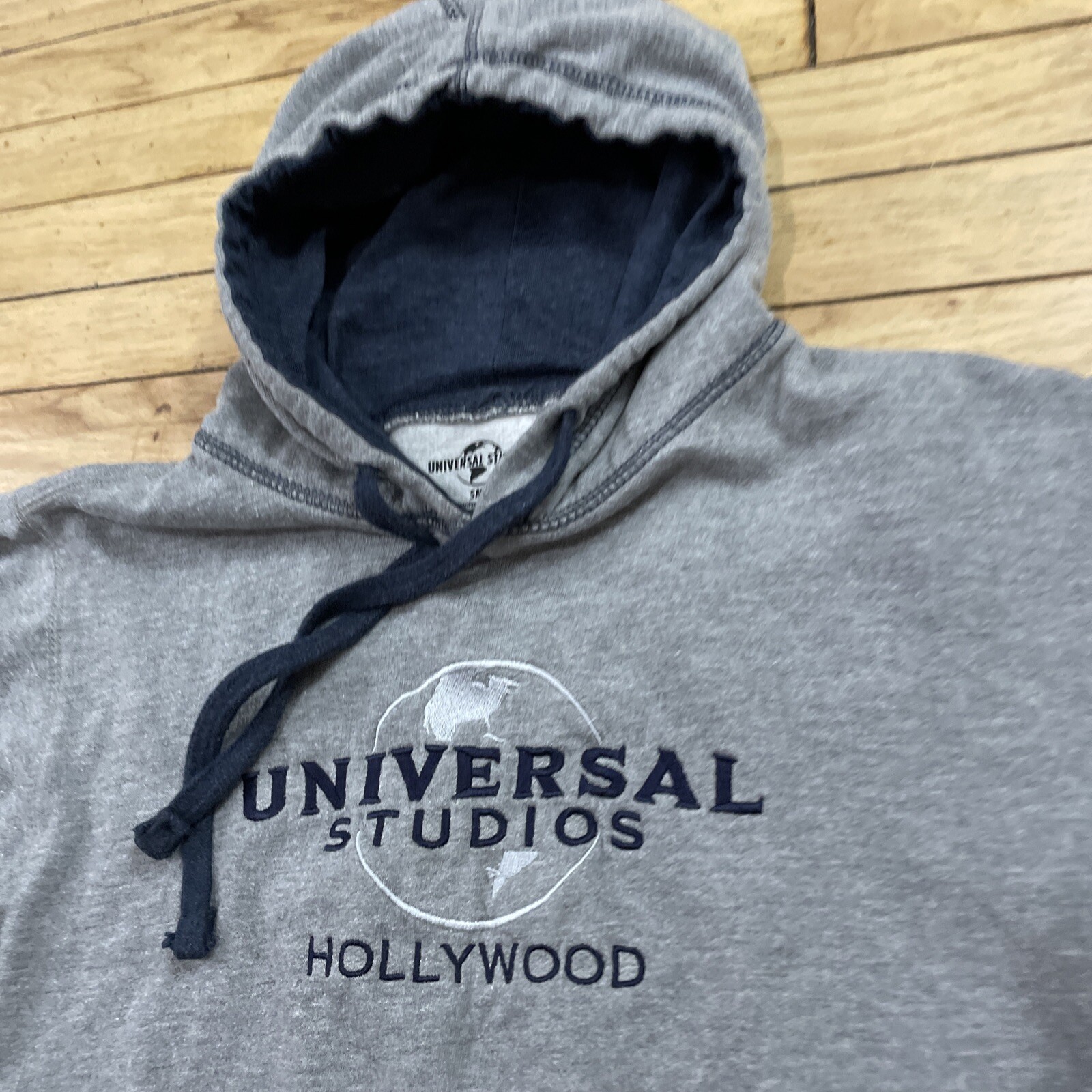 UNIVERSAL STUDIOS HOLLYWOOD Hoodie Women S M Gray Pullover Sweatershirt SM