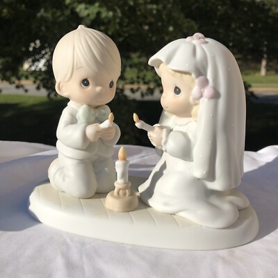  Precious Moments 520837 The Lord is Your Light to Happiness Bride & Groom 