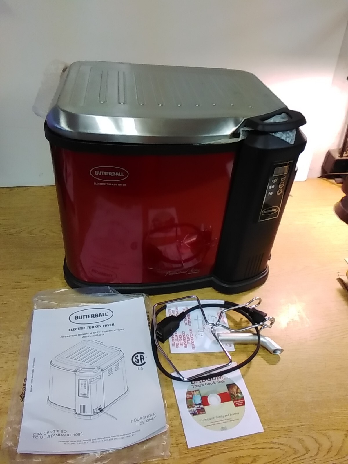 Butterball XXL Electric Turkey Fryer 23014314 Professional Series By