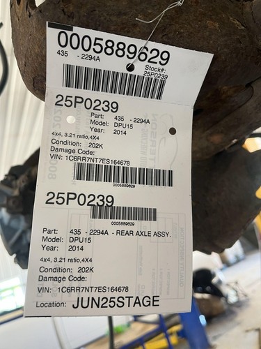 13-24 DODGE RAM 1500 4X4 REAR AXLE 202,019 MILES 3.21 RATIO - Picture 5 of 6
