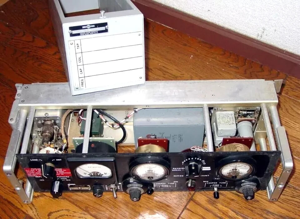 Untested - Collins AN/SRA-22 Antenna Coupler Controll Head Untested - Collins AN/SRA-22 Antenna Coupler Controll Head