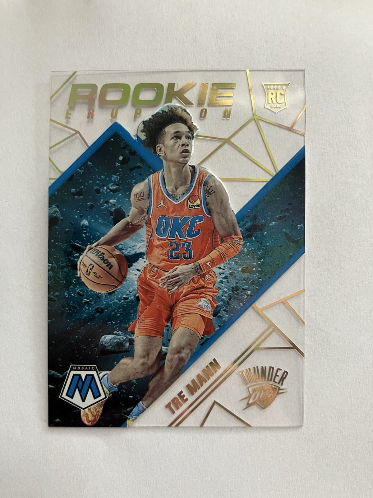 2021-22 Panini Mosaic Rookie Eruption Tre Mann Case Hit - Thunder Hornets
