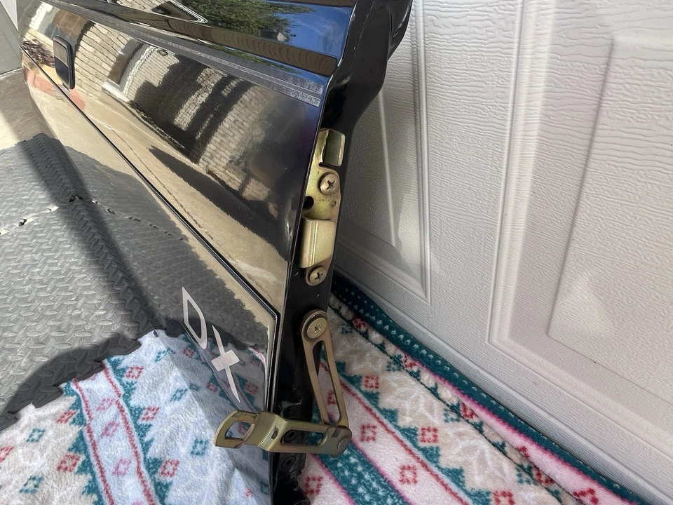 93-98 TOYOTA T100 PICKUP Trunk Decklid Hatch Tailgate 1993-1998 READ!! - Image 3 of 4