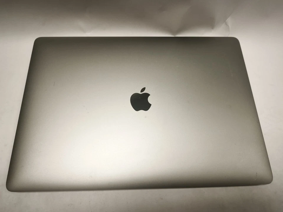 Apple MacBook Pro 15" 2017 · i7 · 16GB · 500GB, photo 4 of 5