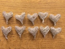 10 Stück Draht-Herzen Draht-Herz 4 x 4 x 1,5 cm Basteln Deko NEU & unbenutzt