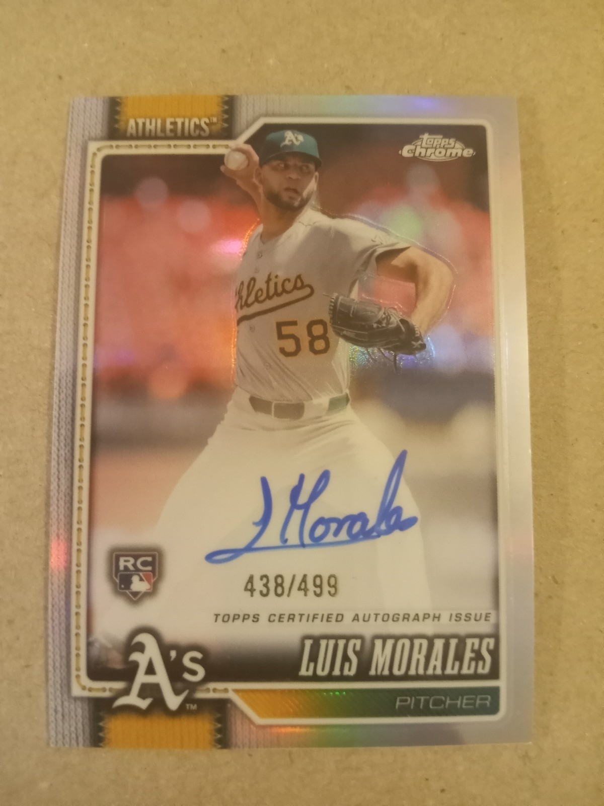 2026 Topps Chrome Luis Morales Rc Refractor Auto /499