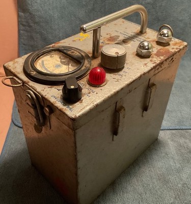 Vintage Precision Radiation Instruments SPEC Scintillator Geiger Counter Unteste