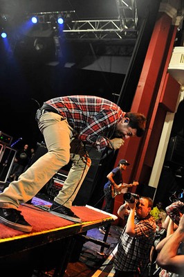 Chino Merino from Deftones live on stage at the O2 Shepherds Bush - Old Photo 7