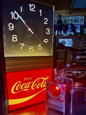 Vintage original Coca-Cola clock  illuminated sign Diner Décor 1979 