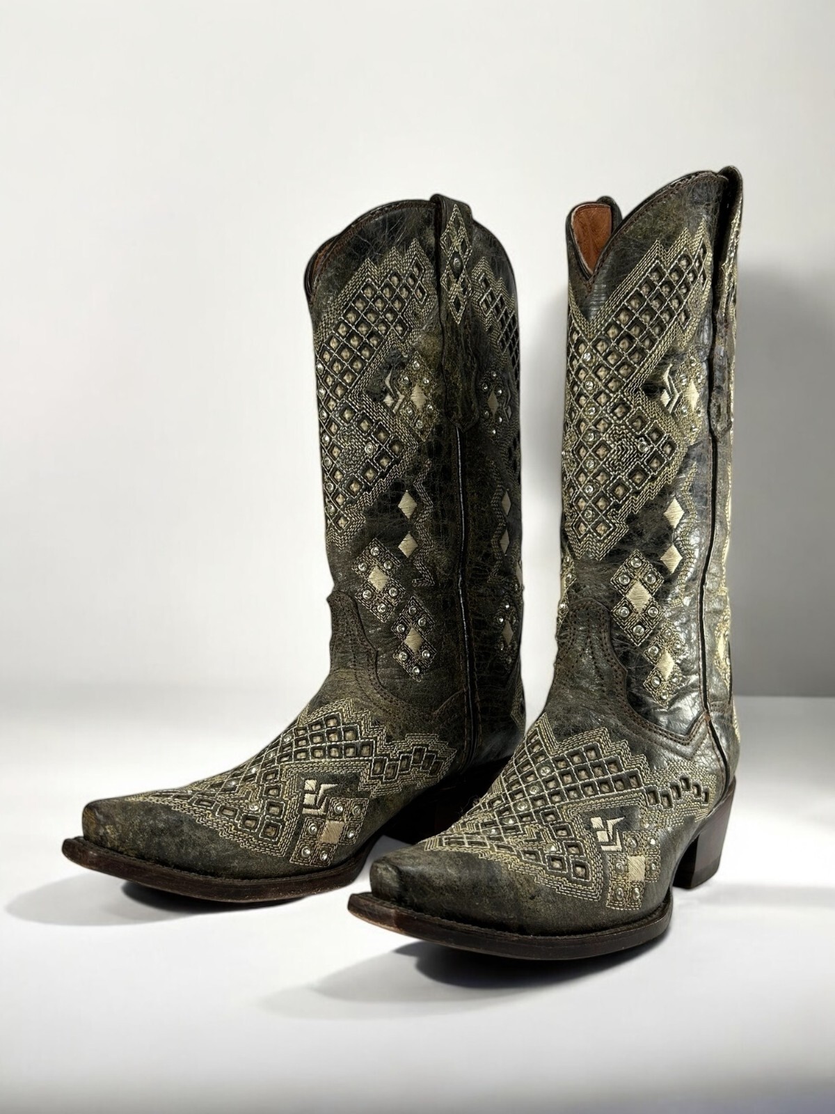 INNOVATION Cowgirl Boots Sz 7M Grey-Brown Leather Embellished Embroidery Mexico