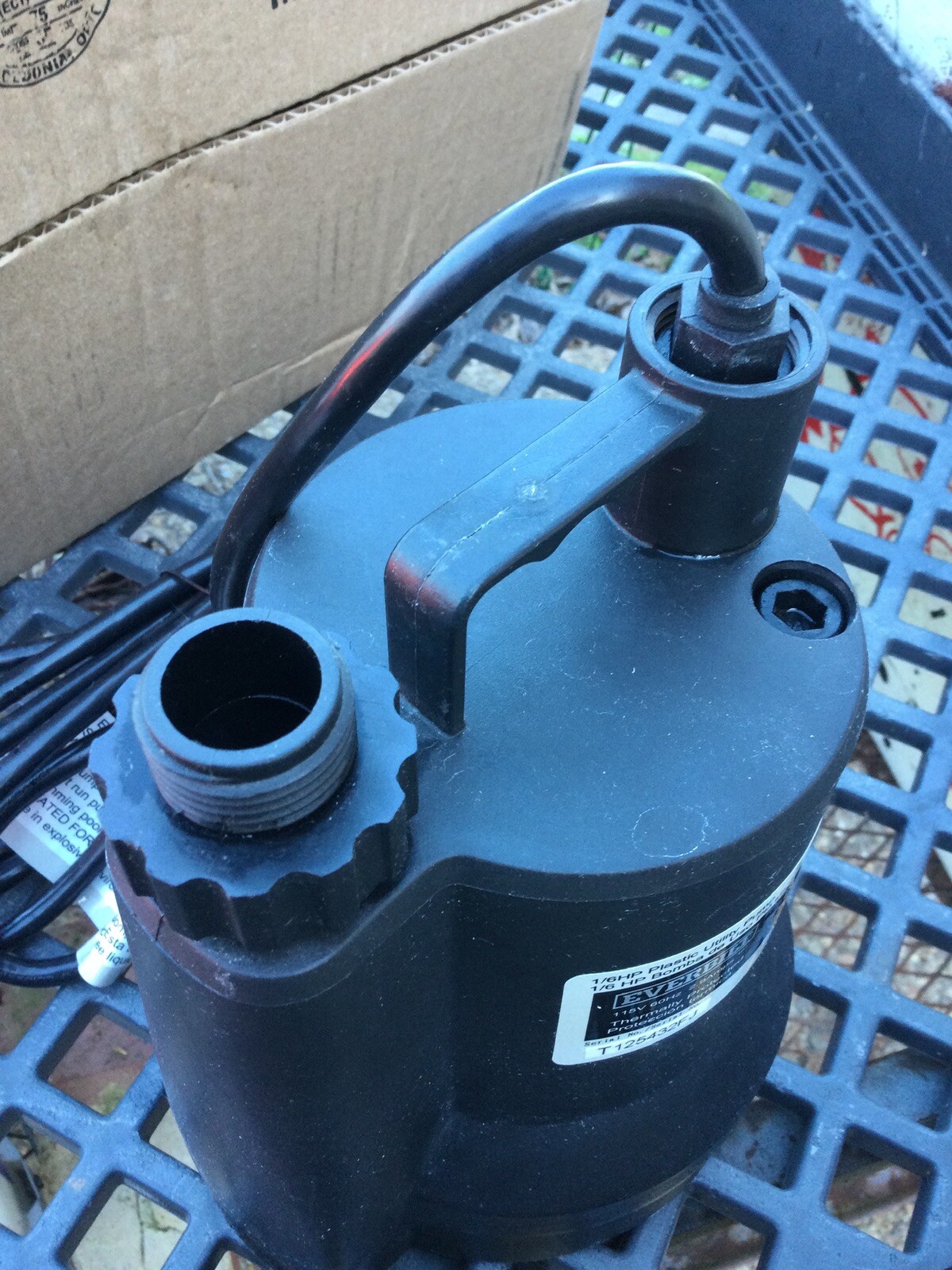 *EVERBILT* 1/6 HP SUP54HD Plastic Utility Pump Gently Used 100