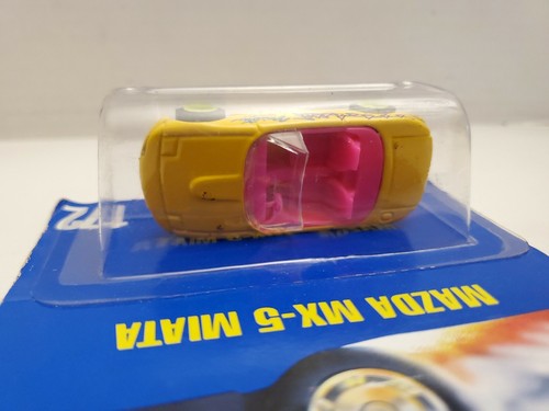 HOT WHEELS BLUE CARD COLLECTOR # 172 MAZDA MX-5 MIATA-PC WHEELS - Picture 6 of 8