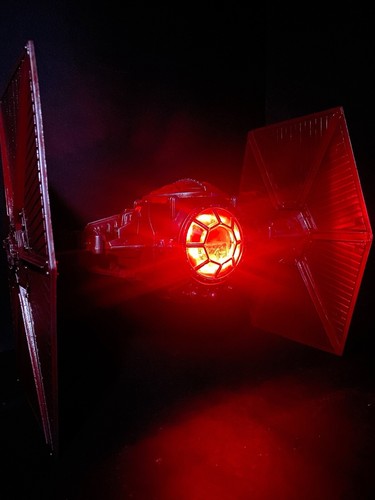 STAR WARS Black Series First Order Imperial TIE Fighter Vintage Collection - Picture 2 of 9