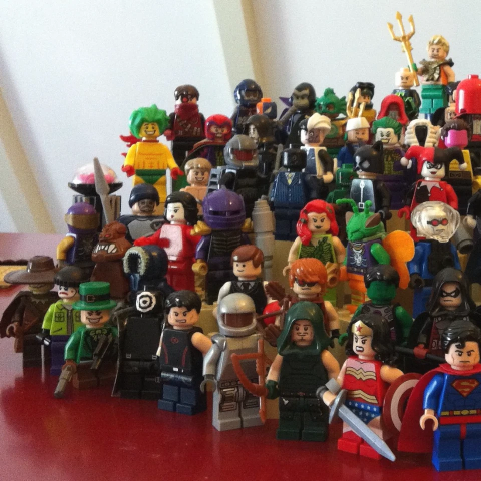 10 Lego DC Minifigs Bulk Lot Batman Minifigure Lot Justice League Figs Superman - Image 3 of 4