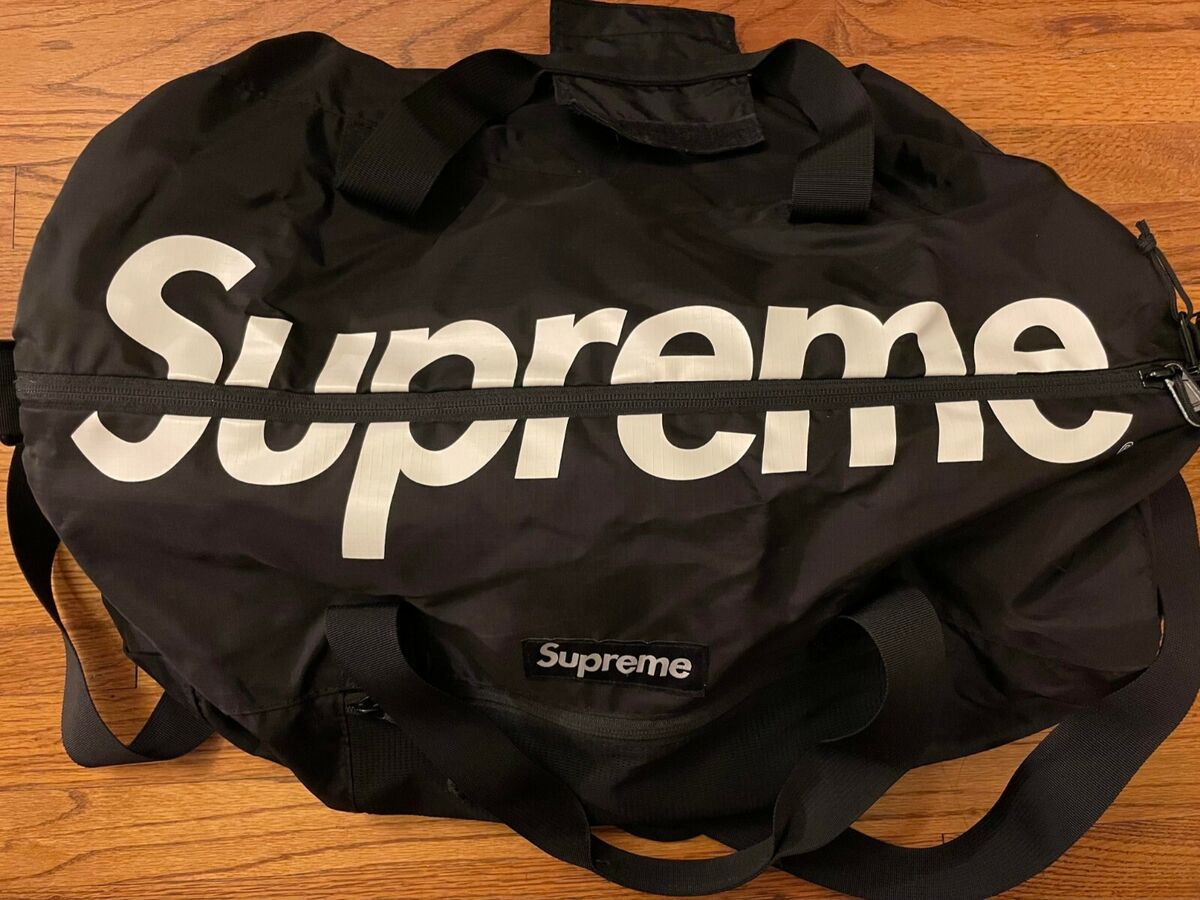 supreme duffle bag black