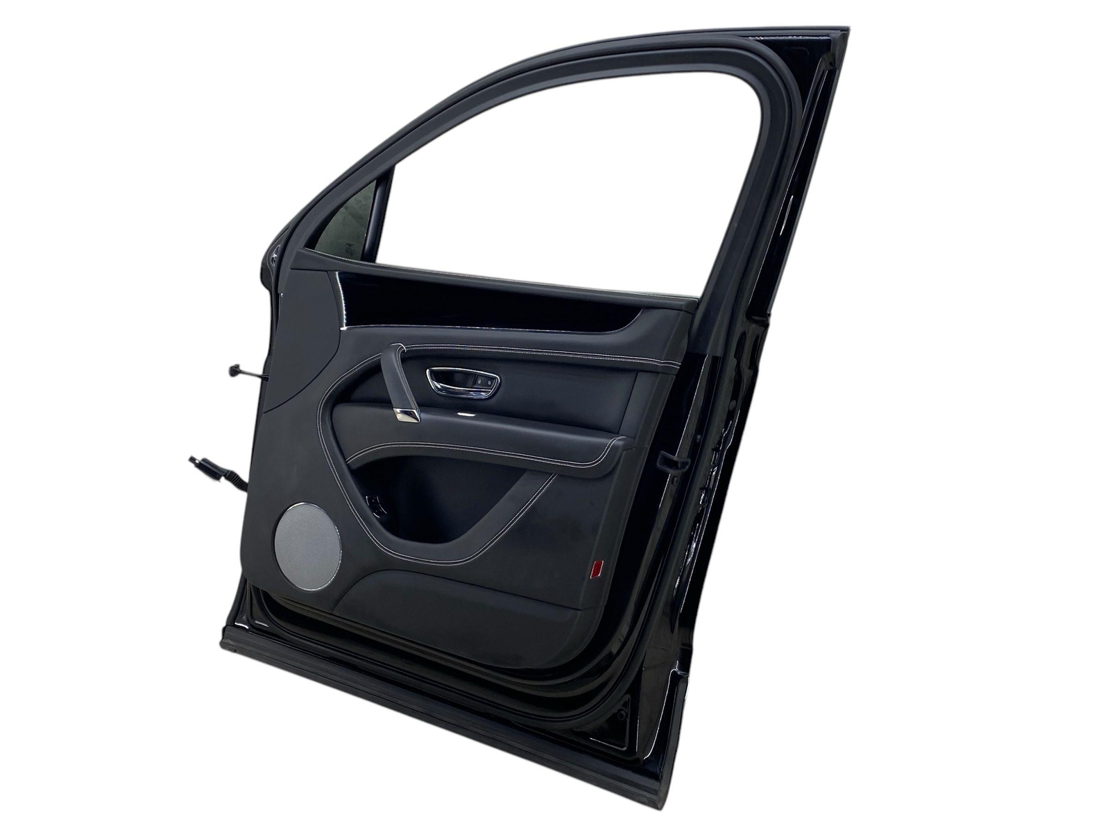 2016-2020 BENTLEY BENTAYGA OEM FRONT RIGHT PASS DOOR SHELL ONYX BLACK W/ HANDLE