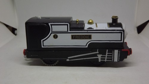 Thomas & Friends: Trackmaster - Motorised Fearlesss Freddie (2015, Fisher-Price) - Imagen 4 de 12