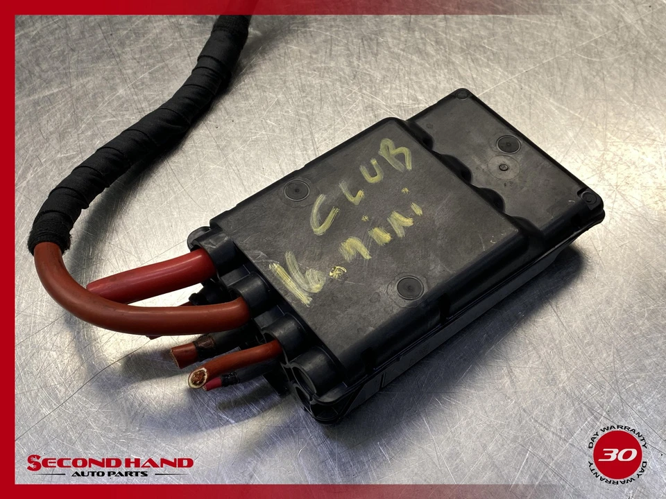 Terminal de conexión de distribución de energía Mini Cooper Clubman 2016-2019 Foto 2 de 4