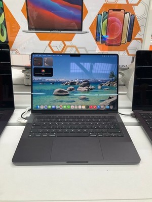 MacBook Pro, Space Schwarz, 14 Zoll, M4, 10-Core-CPU, Gebraucht 2#1907092