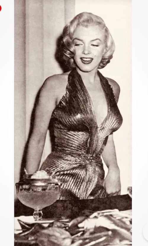 1970’s 1980’s Vintage NUEVO HOJA DE SAMIR Arco Iris Metálico Brillo Vestido Bombshell Foto 3 de 4