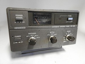 GOOD KENWOOD AT-250 1.8-28 MHz 200W AUTOMATIC ANTENNA TUNER TO REPAIR OR RESTORE