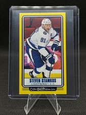 2021-22 O-Pee-Chee #P-28 Steven Stamkos O-Pee-Chee-Premier-Tallboys-Yellow