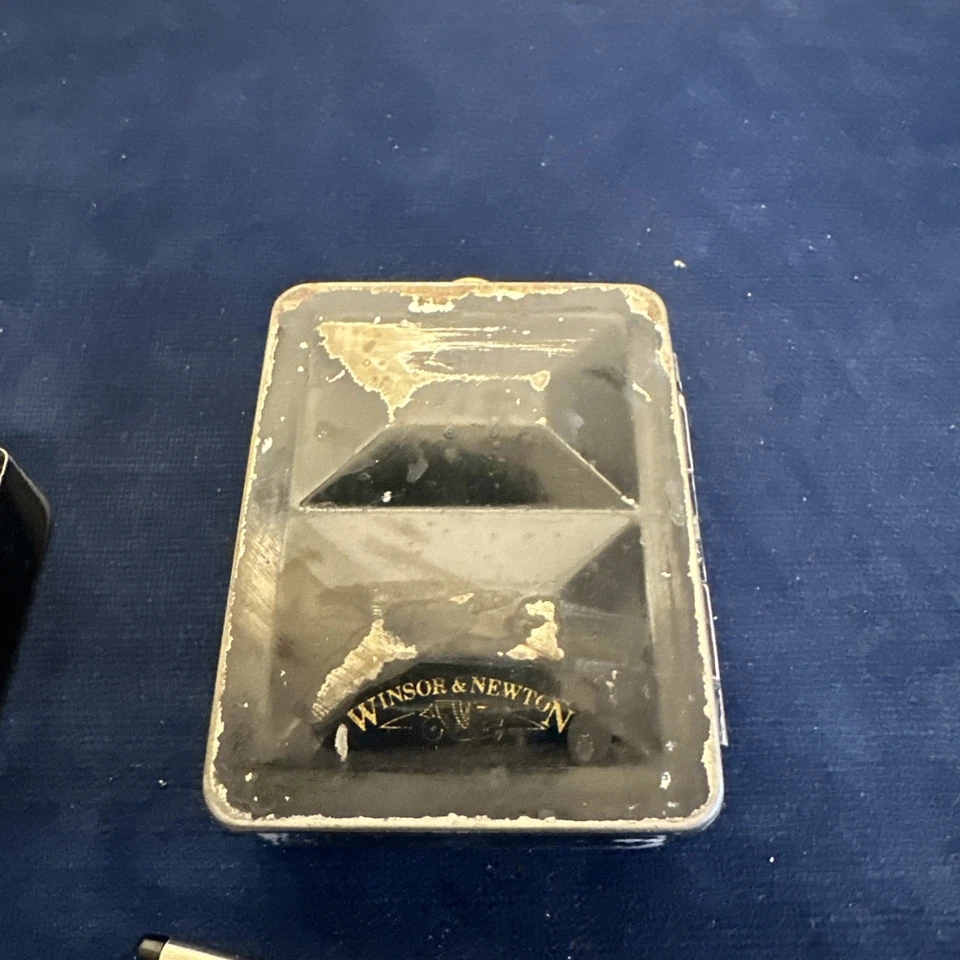 Antique Windsor & Newton Watercolour  travel palette  professional paint - Image 2 of 4