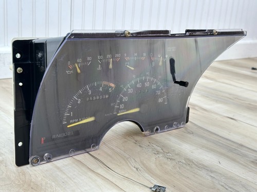1994 Chevy GMC C/K Truck, Suburban OEM INSTRUMENT GAUGE CLUSTER SPEEDO w/TACH - Picture 5 of 9