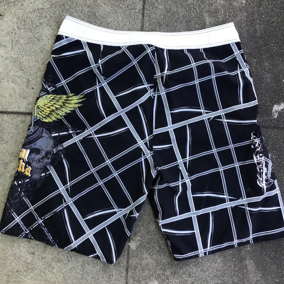 Pantalones Cortos Mulisha Metal Hombres Talla 38 Negros Mujeres Calaveras de Ángel Alas Gráficos Foto 3 de 4