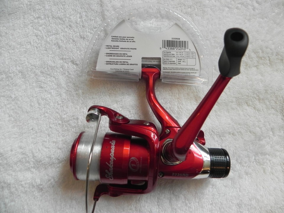 Moulinet Shakespeare Durango 2235RD Rouge - 5.2:1, Léger, 6lb/240yds