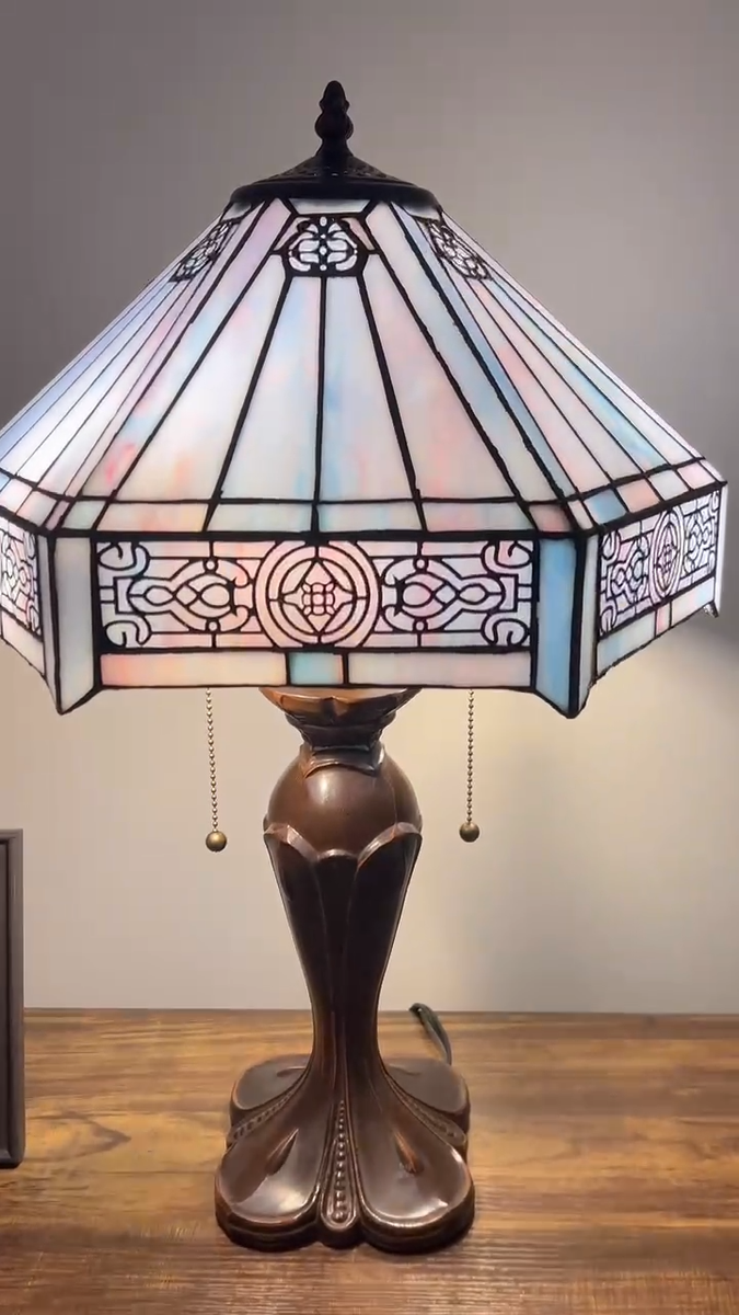 【美品】Tiffany Hexagon Design  テーブルランプ Tiffany Style Table Lamp White Stained Glass Hexagon