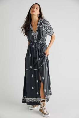 Free People Riley Embroidered Short Sleeve Midi Dress in Grey Size XS RRP  $188 | eBay