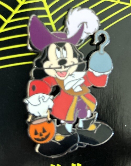 WDW Happy Halloween 2006 Mickey Mouse Captain Hook Costume Pumpkin Disney Pin 