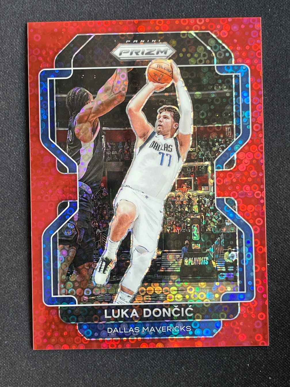 Luka Doncic 2021-22 Panini Prizm Fast Break Red /100 #223