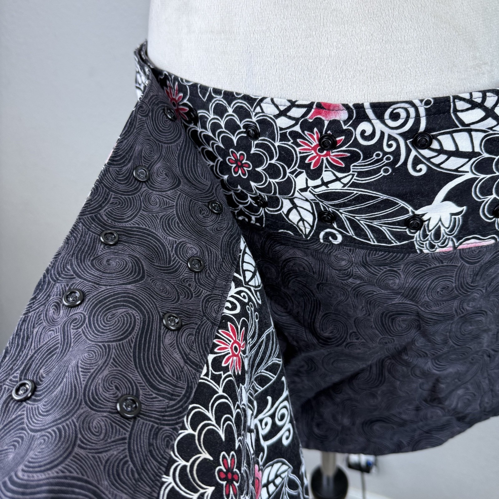 Sweet Spot Reversible Adjustable Snap Button Cott… - image 4