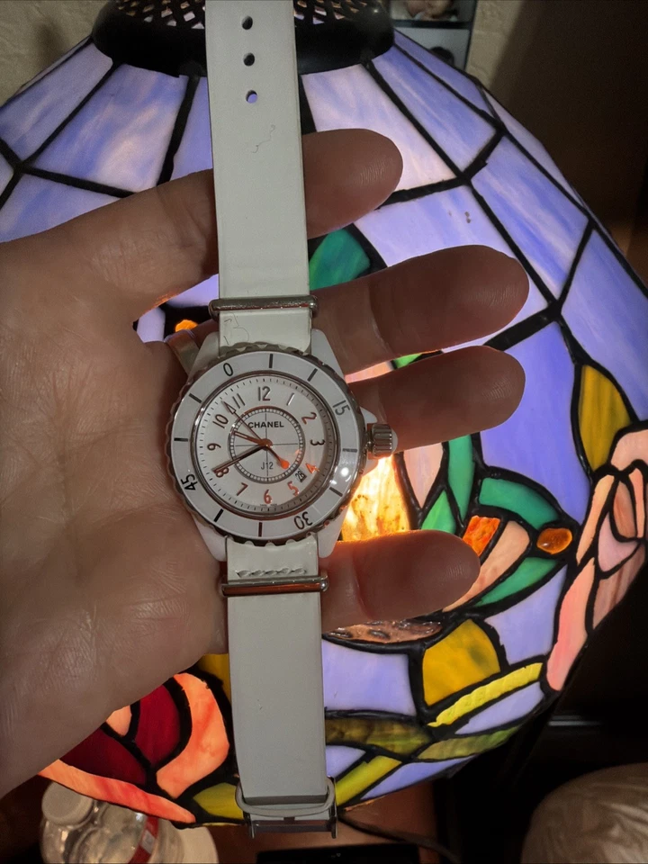 CHANEL J12 White Women’s Adult Wristwatch C.K. 51562 - Image 2 of 4