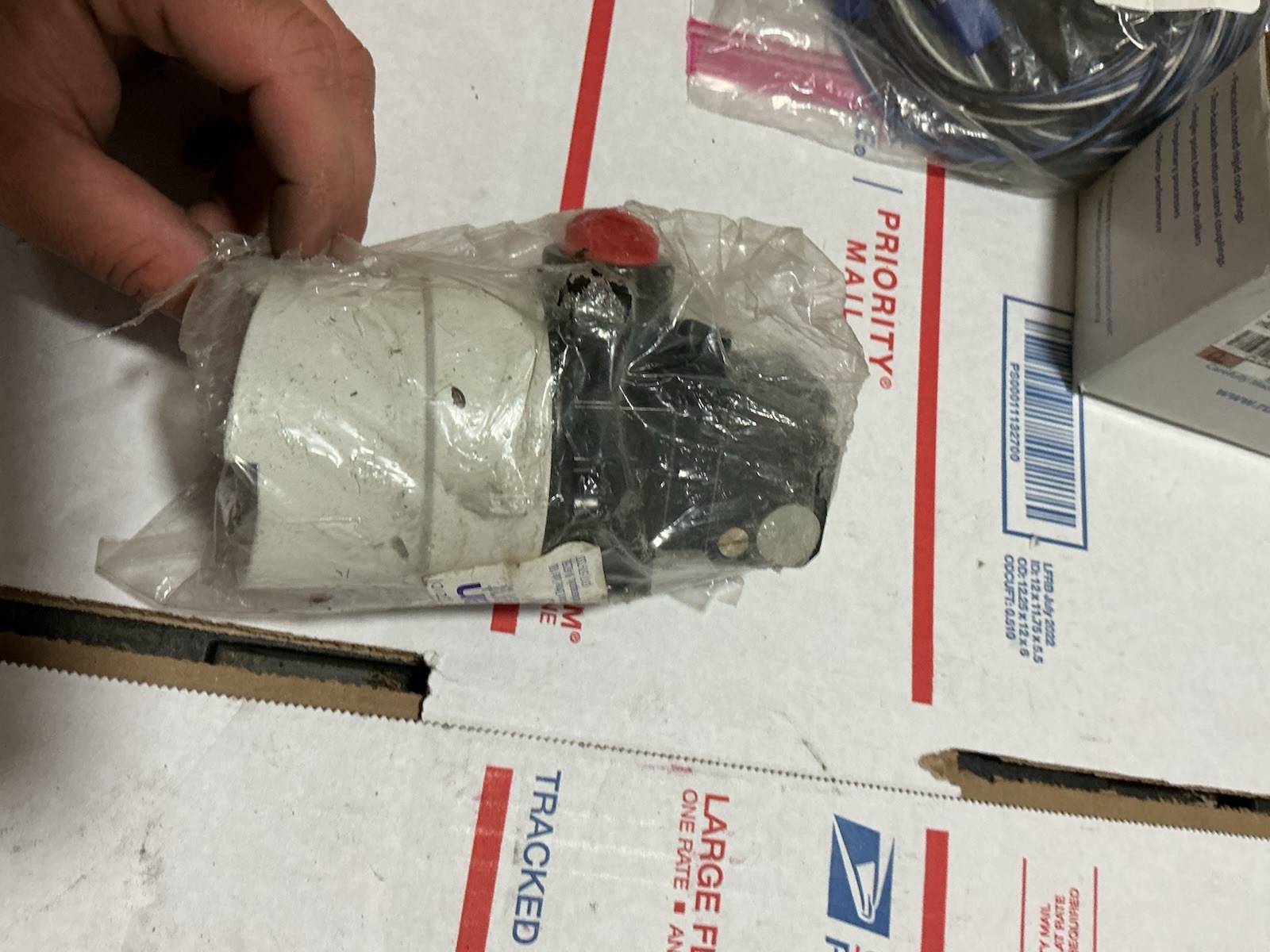 NEW ABB 22/06-69 IP Converter 4-20mA 3-15 PSI B3