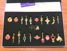 Sailor Moon Full Moon Set Pins & Charms Limited Edition Premium Bandai