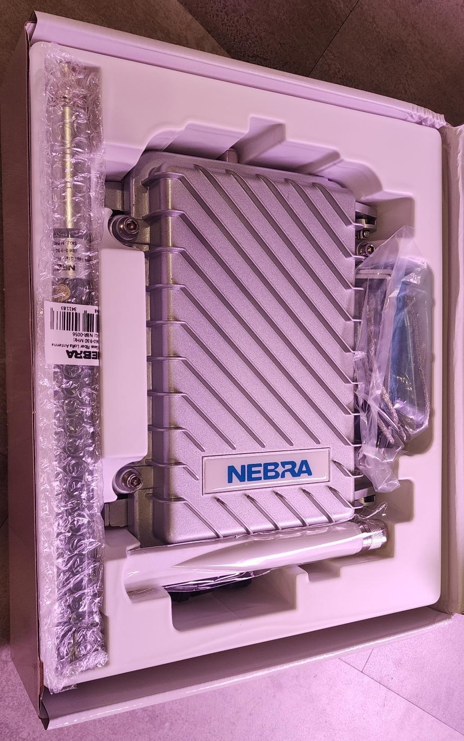 NEW - Nebra Outdoor Helium Hotspot/ HNT Miner - US/ CAN 915Mhz - Original Box