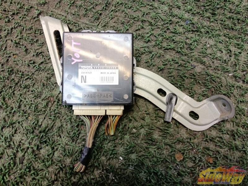 M Celica Zzt231 Abs Computer Y01T