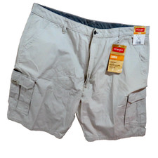 Wrangler RipStop Cargo Shorts Mens 42 Beige NEW 