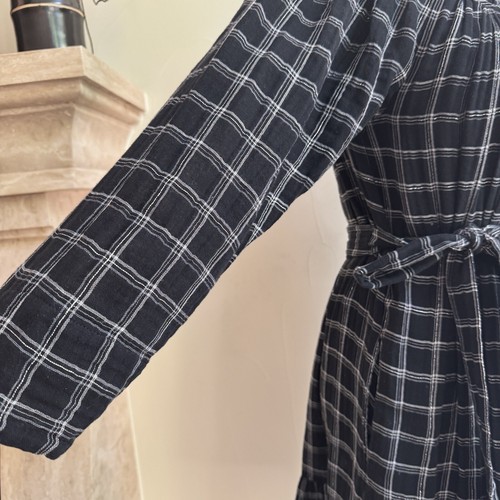 La Vie Rebecca Taylor Black Silver Plaid Long Sleeve Ruffle Womens Size S Belted - Picture 5 of 15