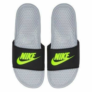 nike benassi flip flops