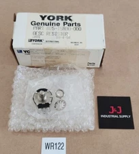 *NEW* York 025-15890-000 Variable Resistor Clarostat RV4NAYSD751A + Warranty!