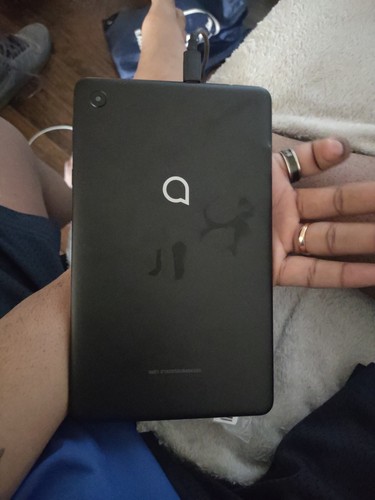 Alcatel Joy Tab 2 32GB, Wi-Fi, 8in - Black Tablet - Picture 3 of 5