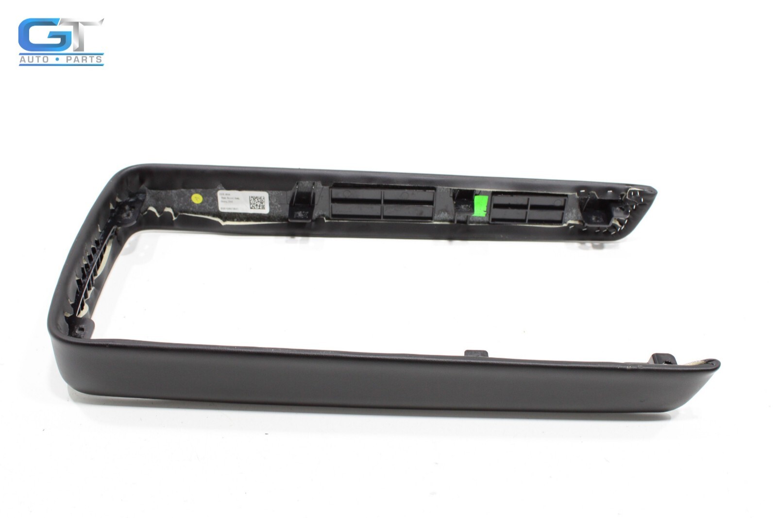 LINCOLN AVIATOR REAR 2ND ROW CONSOLE BEZEL TRIM COVER PANEL OEM 2020