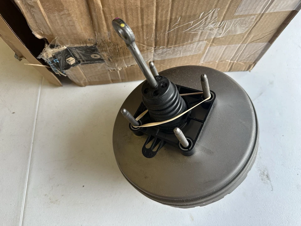 Amplificador de freno Cardone 54-71523 Chevy Silverado Tahoe Cadillac GMC Yukon Foto 3 de 4