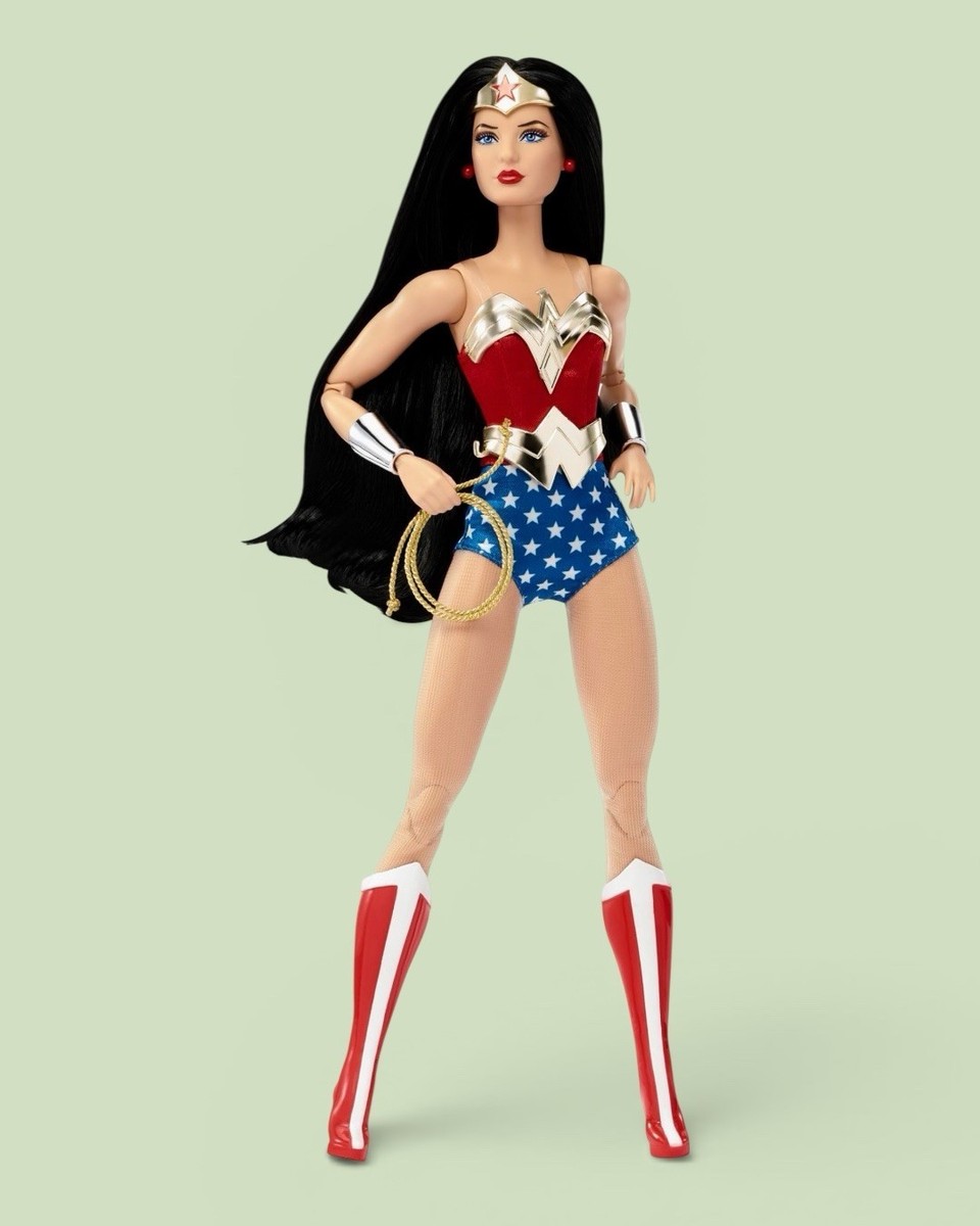 Mattel WONDER WOMAN Barbie Signature 85th Anniversary Doll DC